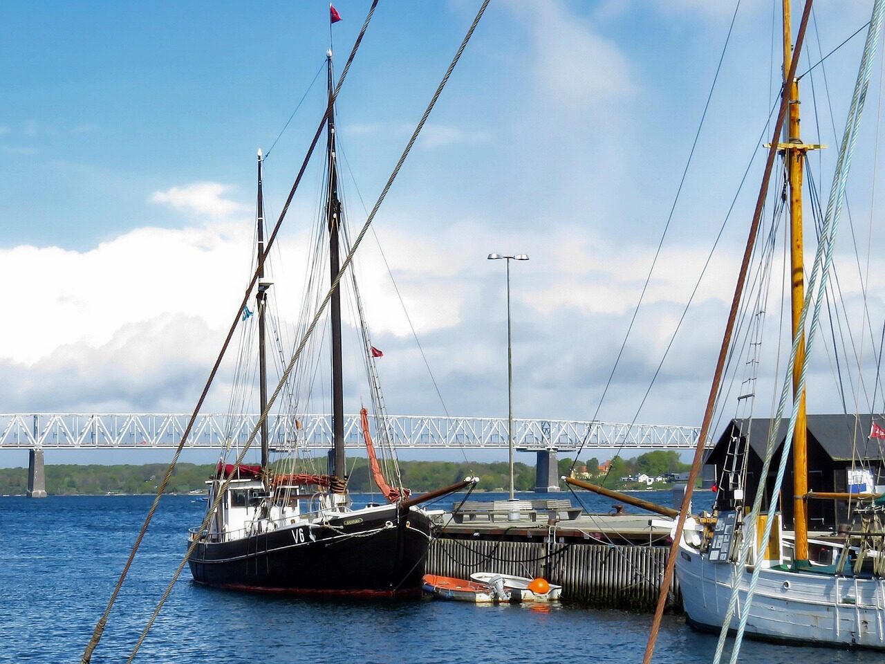port, denmark, middelfart, sea, lake, jetty, sailboats, ships, anchor, background, bridge, railway bridge, maritime mood, middelfart, middelfart, middelfart, middelfart, middelfart